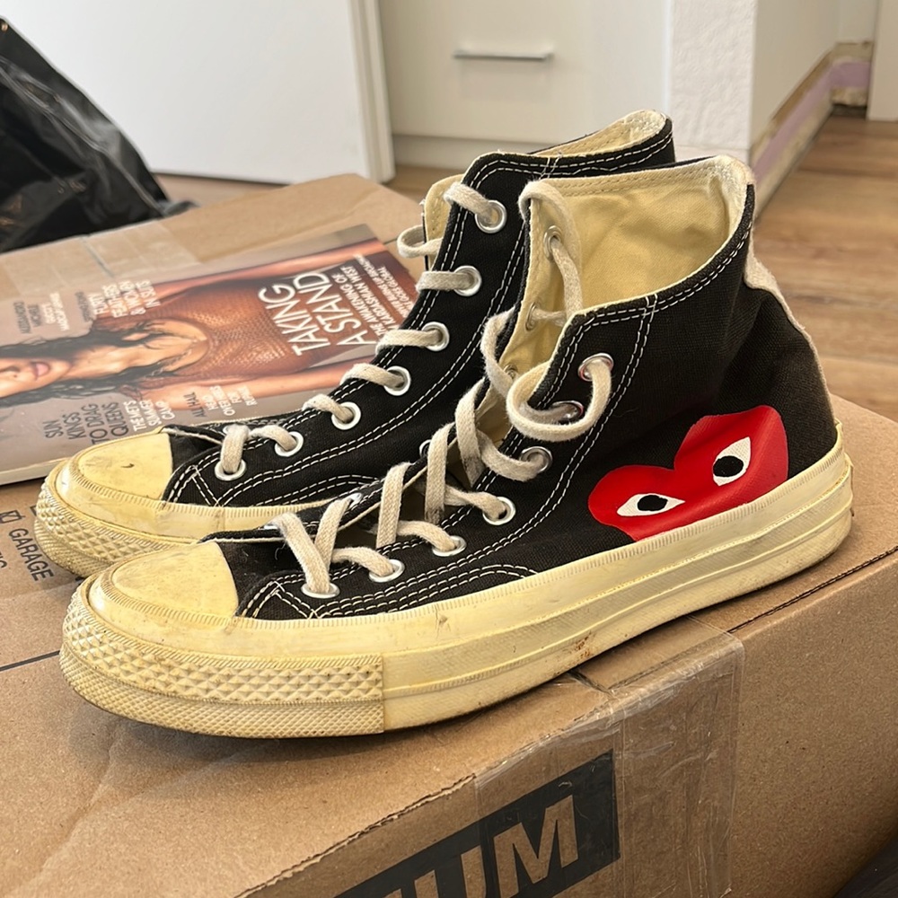 Comme De Garçon converse